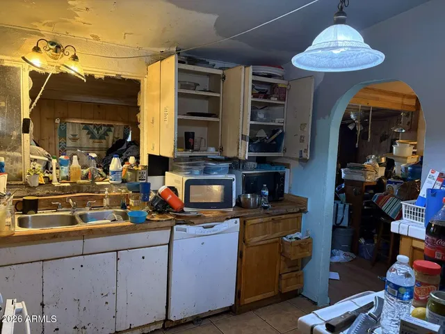 $169,900 | 1038 West 3rd Avenue, San Manuel, AZ 85631