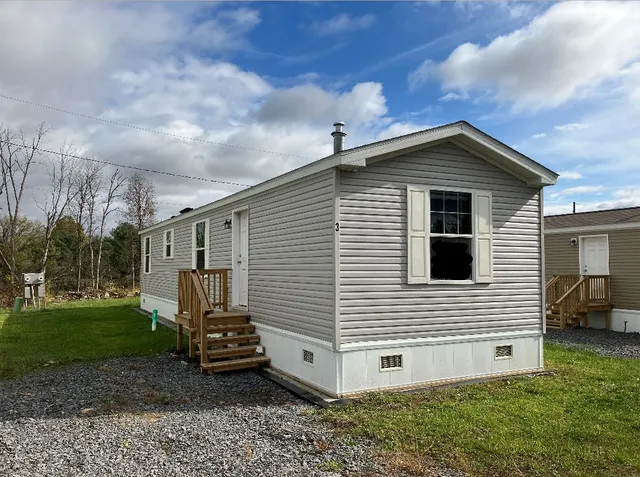 $53,900 | 3652 Highway 96, Manchester, NY 14548