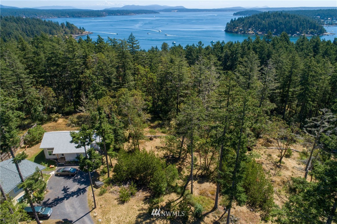 486 Finnegan Ridge Friday Harbor, WA 98250 - Photo 5 of 12 Gallery Image 5