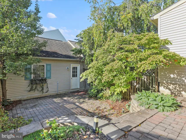 $439,900 | 2537 Waterside Drive, Frederick, MD 21701