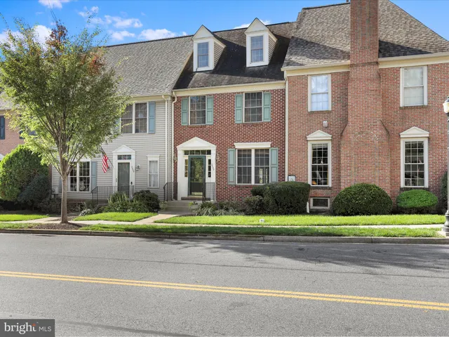 $439,900 | 2537 Waterside Drive, Frederick, MD 21701
