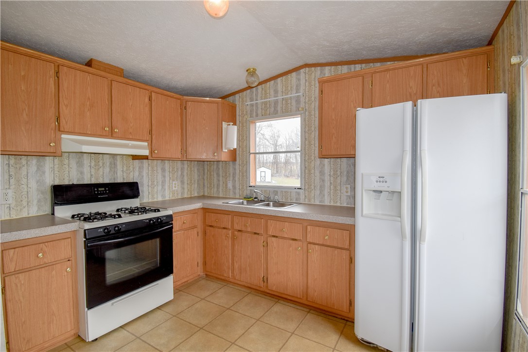 1196 County Road Phelps, NY 14532 - Photo 9 of 25