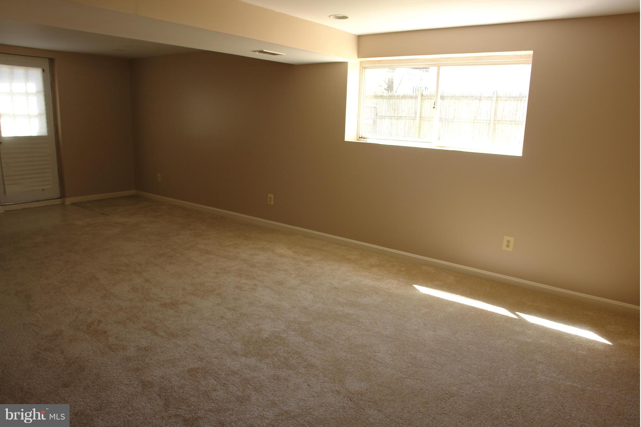 7949 East Shore Road Pasadena, MD 21122 - Photo 21 of 27 Basement