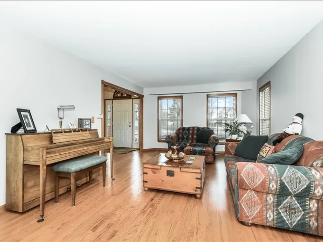 $625,000 | 1489 Polo Court, Bartlett, IL 60103