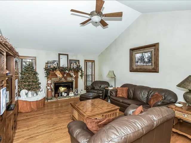 $625,000 | 1489 Polo Court, Bartlett, IL 60103