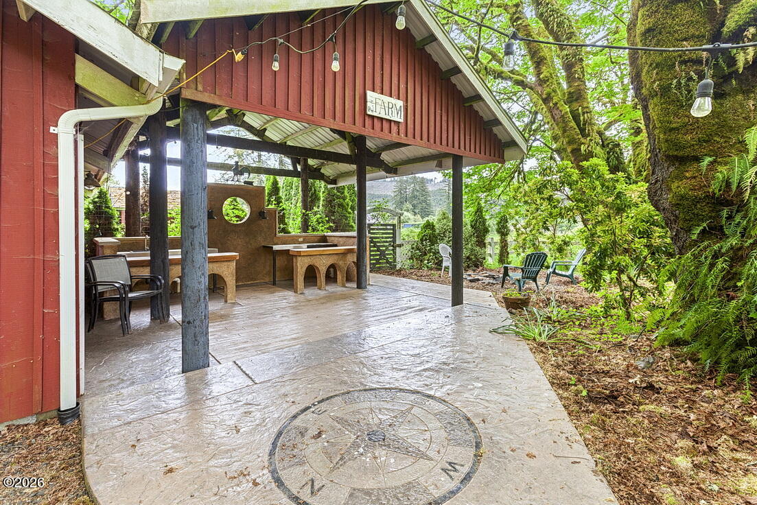 6171 Logsden Road Logsden, OR 97357 - Photo 43 of 72 Outdoor Kitchen