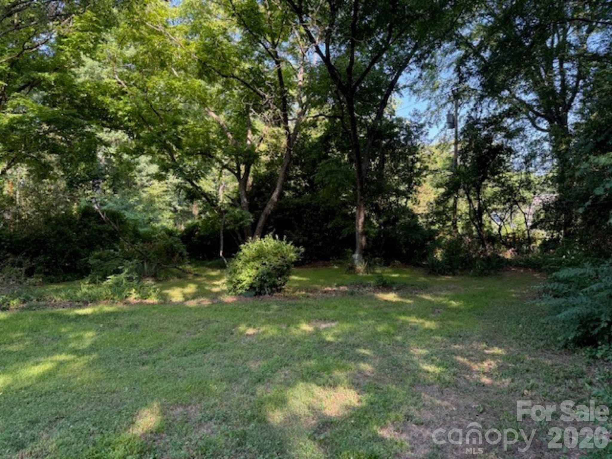 2028 Ferncliff Road Charlotte, NC 28211 - Photo 4 of 7