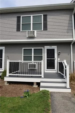 $1,900 | 200 Post Road, Unit 302, Warwick, RI 02888