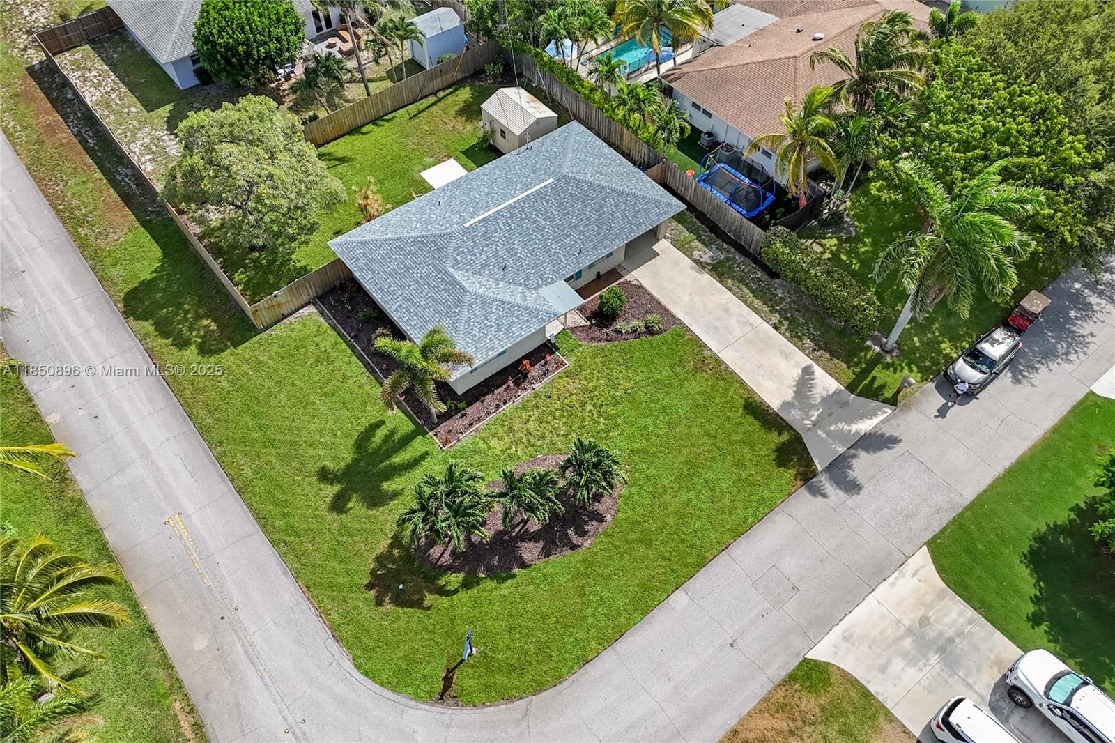 110 Windsor Road East Jupiter, FL 33469 - Photo 5 of 30 an aerial view of a house