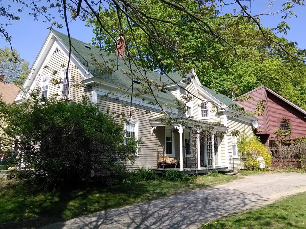 Unique offering in the heart of...