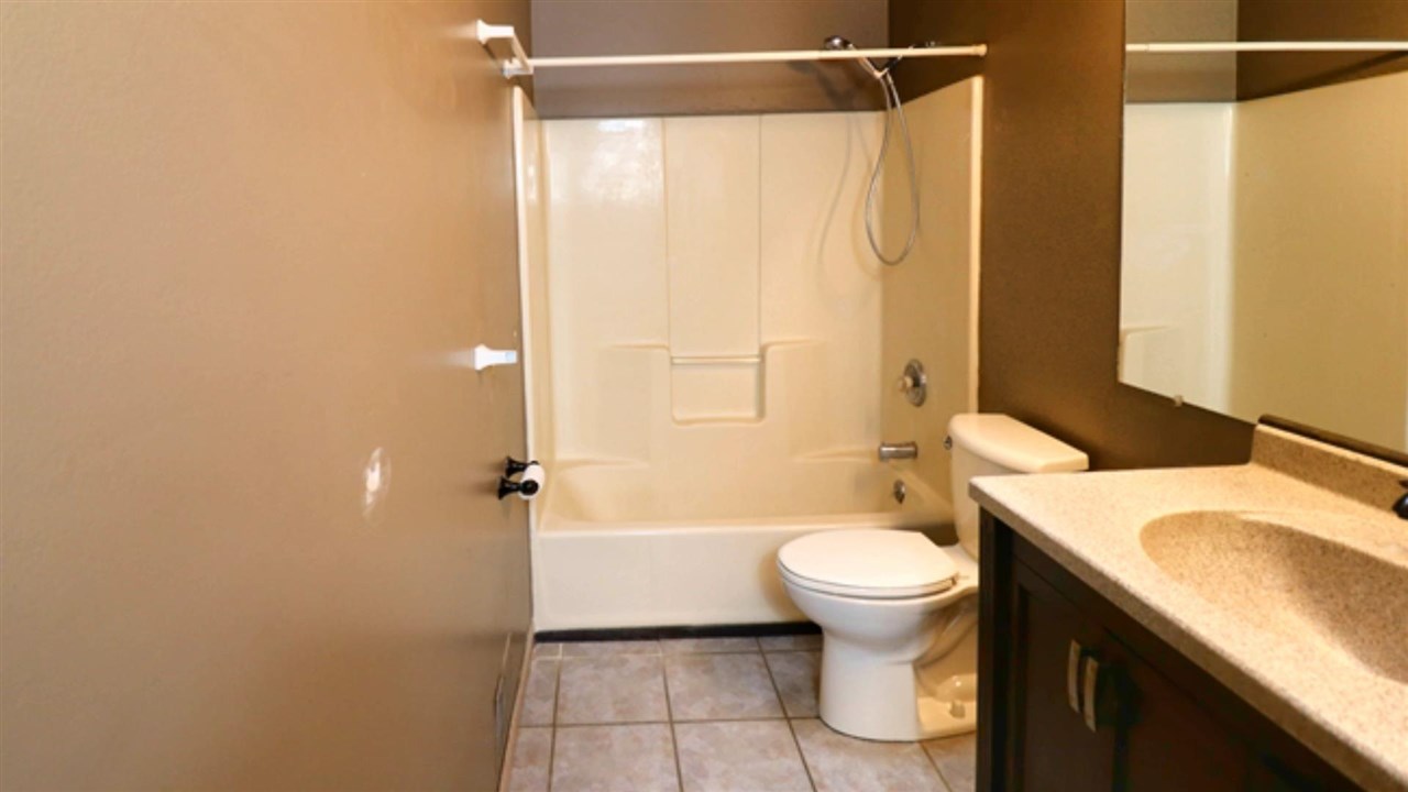 4192 Five Mile Road Williamsburg, MI 49690 - Photo 18 of 19 1874961-17.JPG