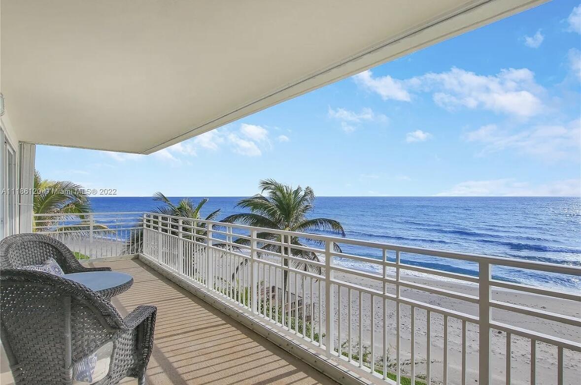 350 South Beach Road, Unit 401 Tequesta, FL 33469 - Photo 1 of 45 IMG_4880