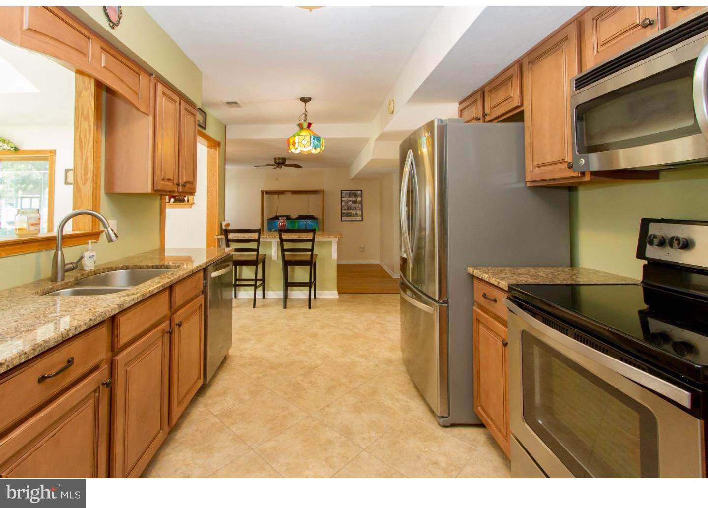 3211 Raye Road Thorndale, PA 19372 - Photo 4 of 20 Kitchen