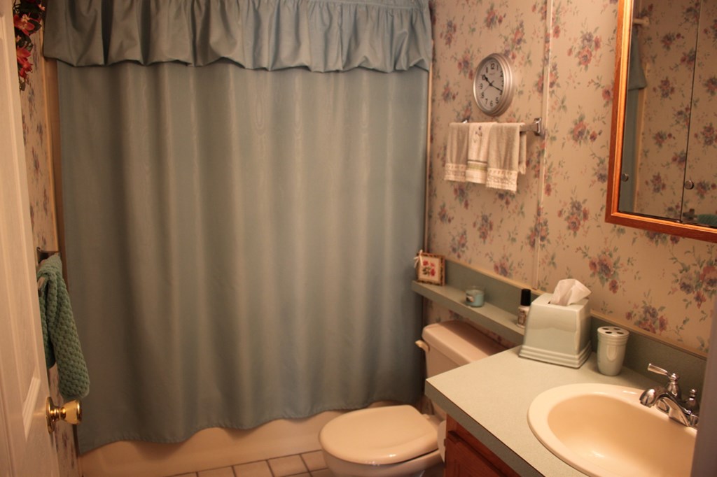 471 Blackhill Road Franklin, PA 16323 - Photo 18 of 19