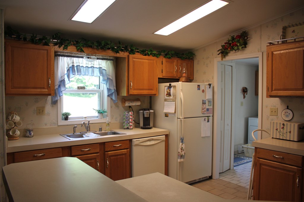 471 Blackhill Road Franklin, PA 16323 - Photo 10 of 19