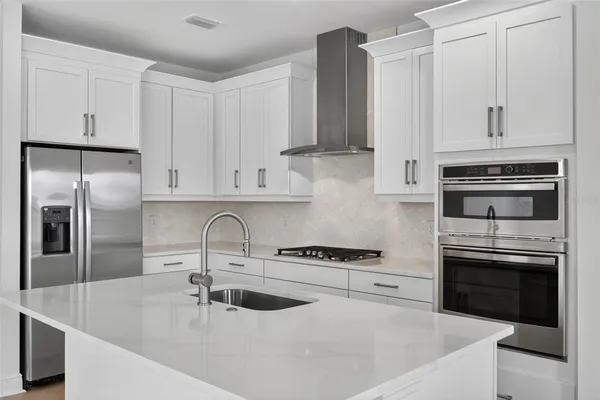 $2,900 | 7536 Nighthawk Drive, Sarasota, FL 34241