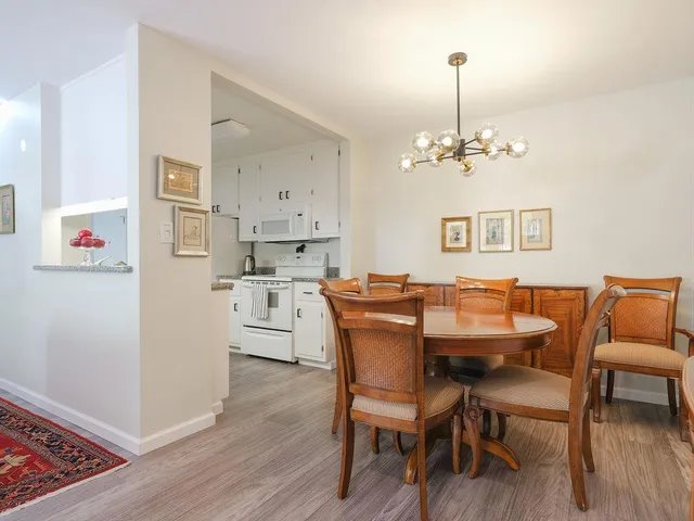 $599,000 | 3222 Glendora Drive, Unit 105, San Mateo, CA 94403