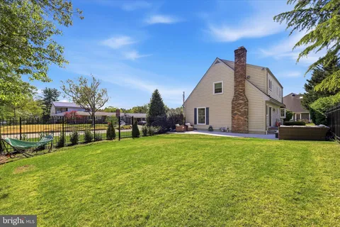 $584,000 | 110 North Princeton Avenue, Wenonah, NJ 08090