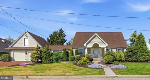 $584,000 | 110 North Princeton Avenue, Wenonah, NJ 08090