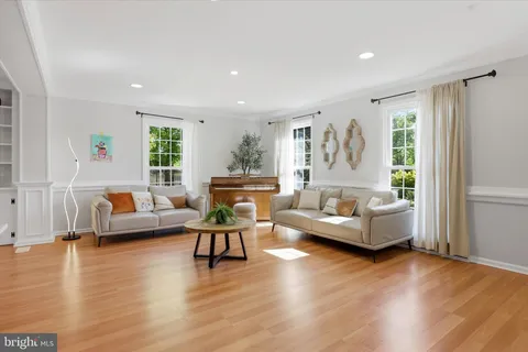 $584,000 | 110 North Princeton Avenue, Wenonah, NJ 08090