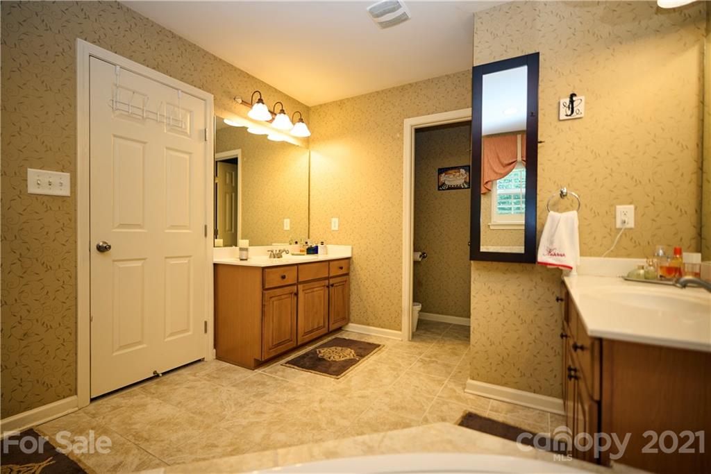 7935 Greylock Ridge Road Matthews, NC 28105 - Photo 19 of 43 Gallery Image 19