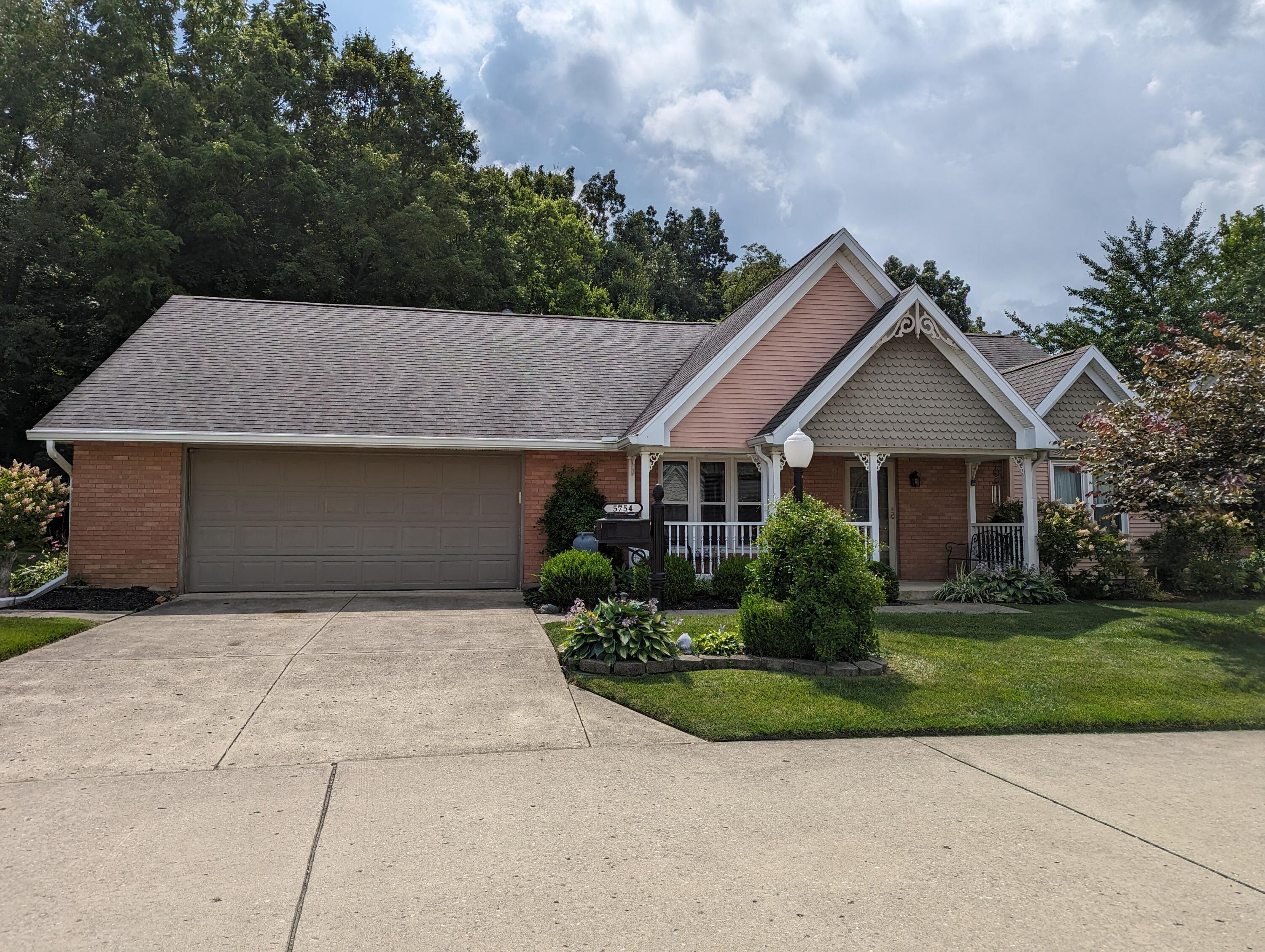5754 Victorian Way Springfield, OH 45503 - Photo 1 of 30 Gallery Image 1