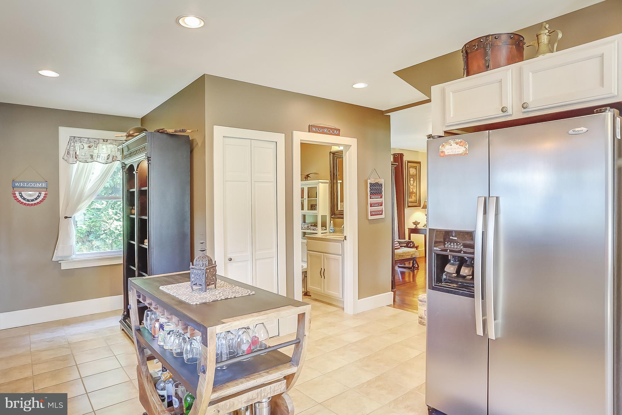 500 Forge Road Boiling Springs, PA 17007 - Photo 6 of 31 Gallery Image 6