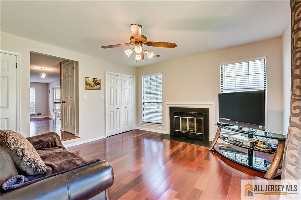 3801 Cricket Circle, Unit 3801 Edison, NJ 08820 - Photo 13 of 25