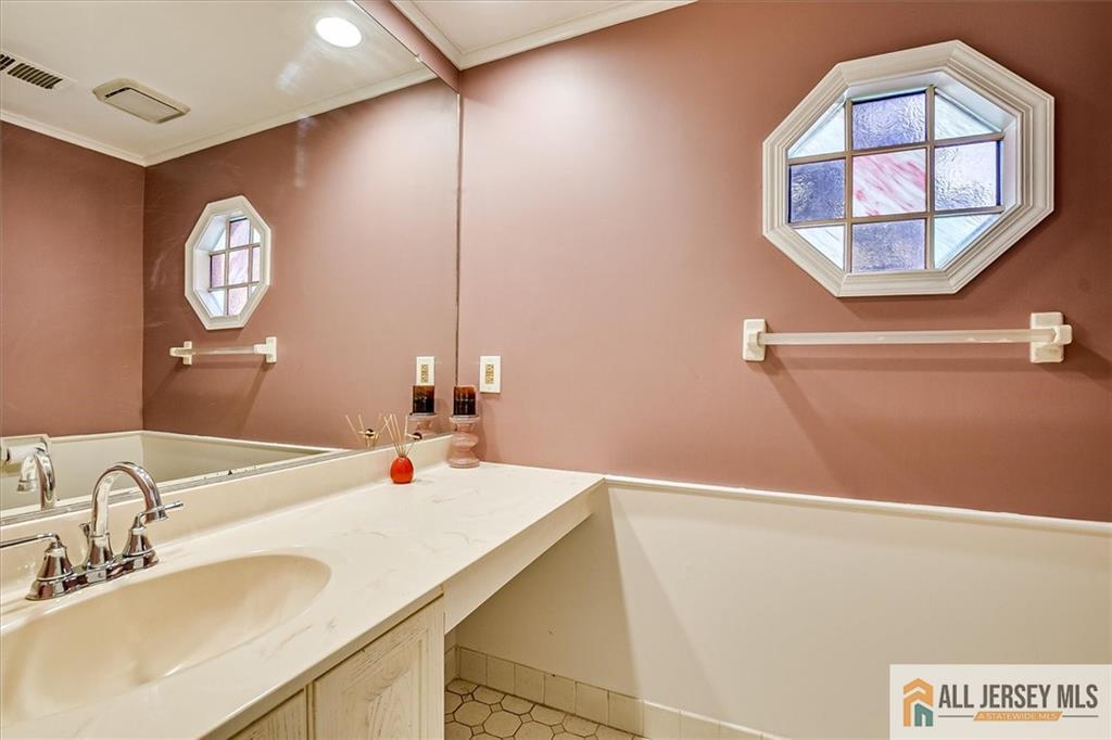 3801 Cricket Circle, Unit 3801 Edison, NJ 08820 - Photo 15 of 25