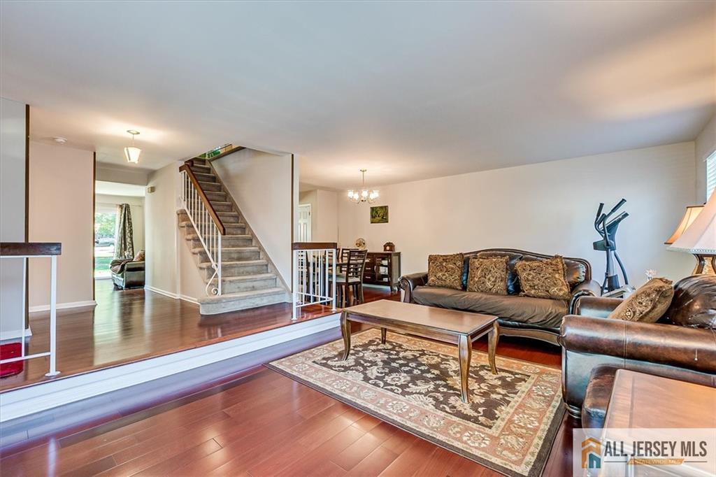 3801 Cricket Circle, Unit 3801 Edison, NJ 08820 - Photo 5 of 25