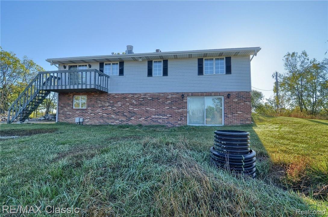 8661 Antcliff Road Howell, MI 48855 - Photo 38 of 38 Antcliff front 2.jpg