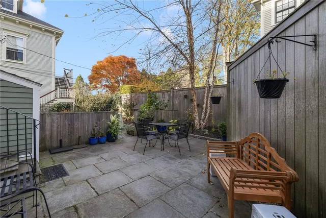 $15,000 | 30 Bull Street, Newport, RI 02840