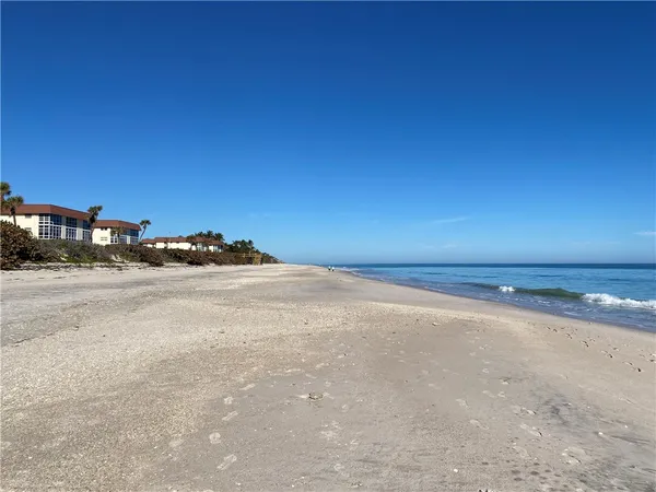 $4,500 | 5300 Jimmy Buffett Mem Highway, Unit 408, Vero Beach, FL 32963