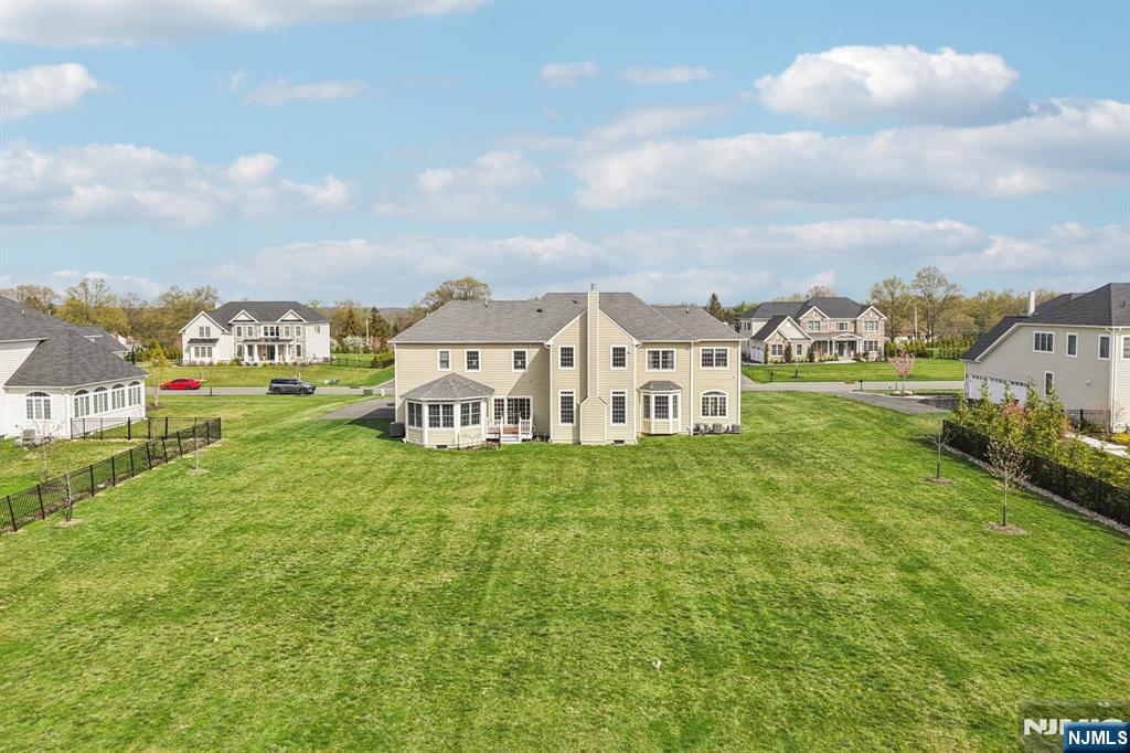 22 Woodmere Road Upper Saddle River, NJ 07458 - Photo 34 of 40