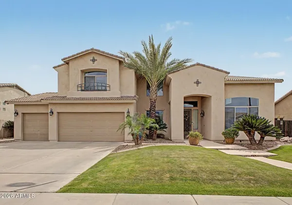 $870,000 | 3595 East Latham Way, Gilbert, AZ 85297