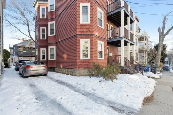 $1,699,000 | 34 Belknap Street, Somerville, MA 02144