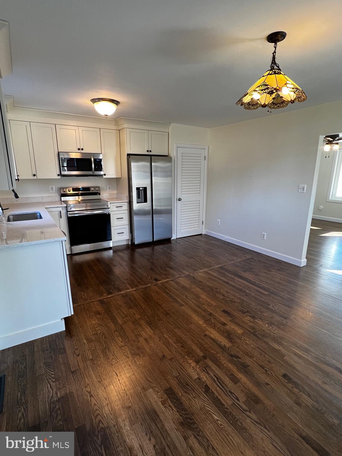 Quartz Counters
