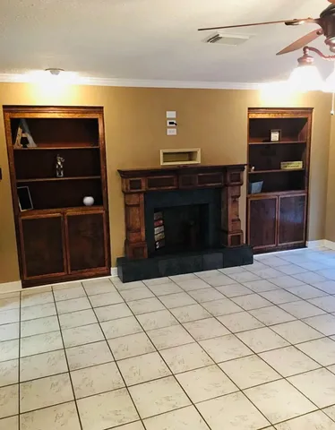 $1,598 | 1308 Hospital Drive, Angleton, TX 77515