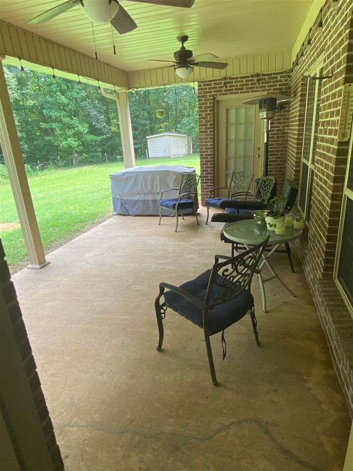 370 Barry Road Holly Springs, MS 38635 - Photo 21 of 24 Gallery Image 21