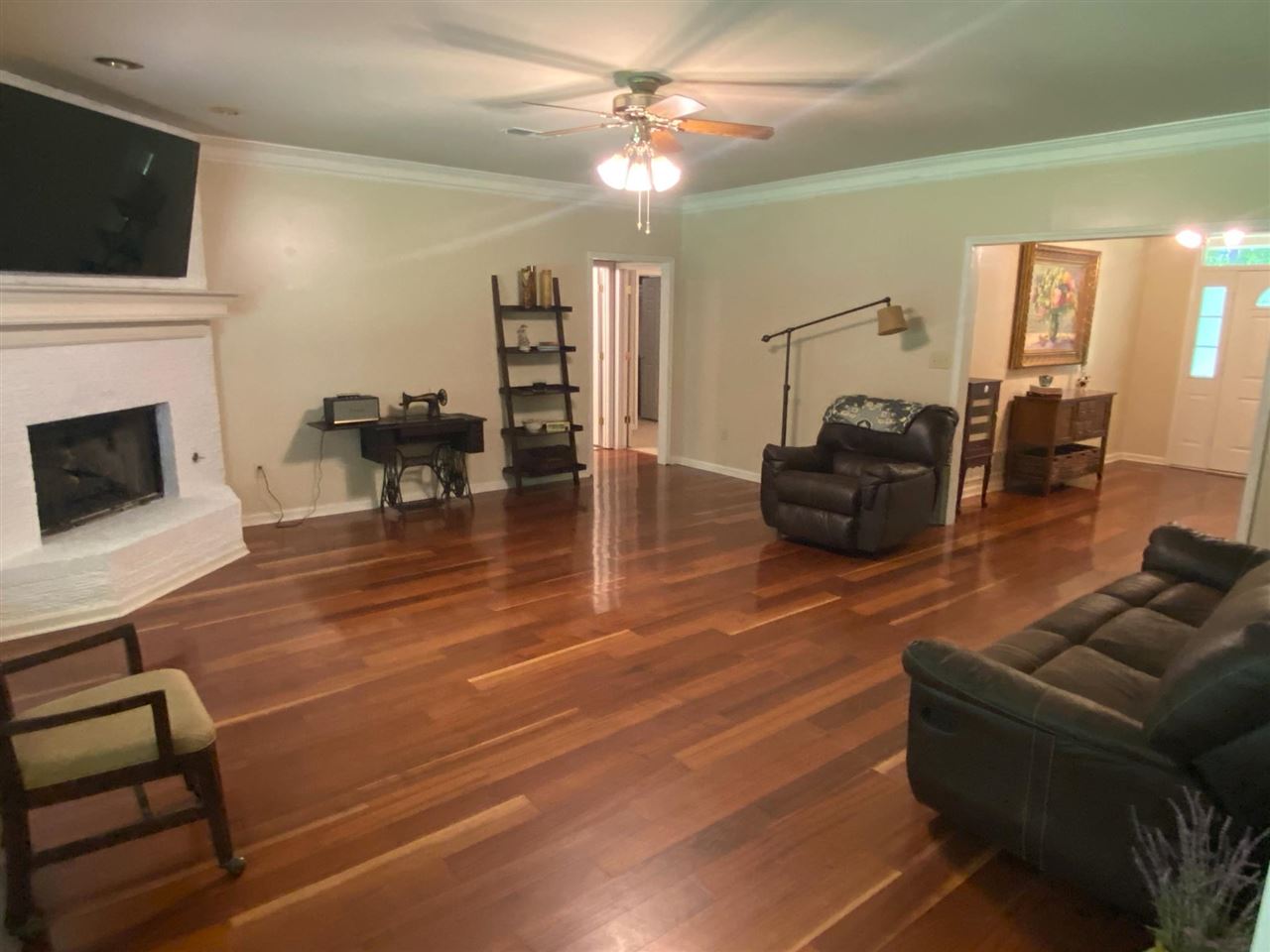 370 Barry Road Holly Springs, MS 38635 - Photo 4 of 24 Gallery Image 4
