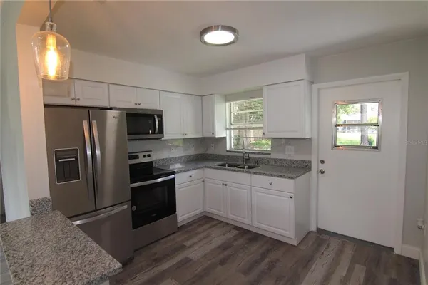 $1,600 | 466 Spring Drive, Ocala, FL 34472