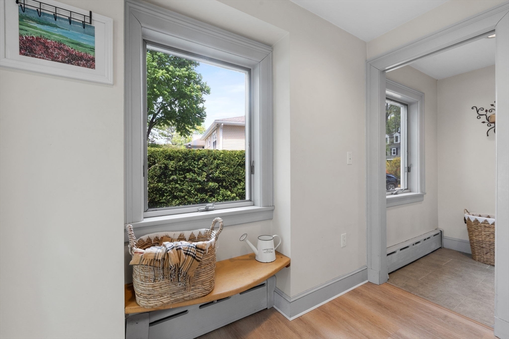 20 Eulow Street Swampscott, MA 01907 - Photo 33 of 42 a living room with furniture and a window