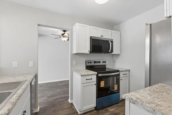$174,900 | 157 Mindy Lane, Unit 26, Montrose, MN 55363