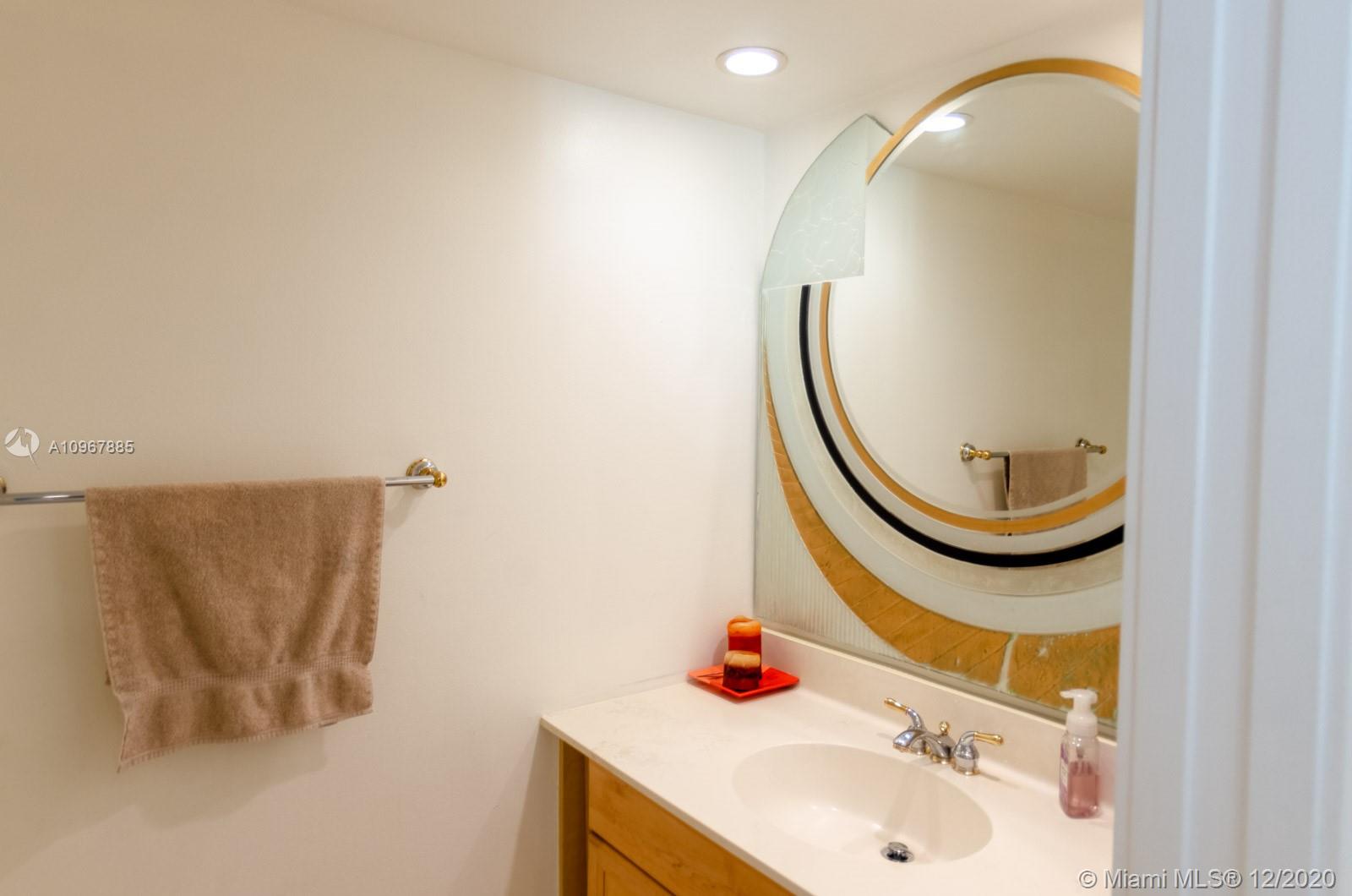 21175 Mainsail Circle, Unit E14 Aventura, FL 33180 - Photo 23 of 31