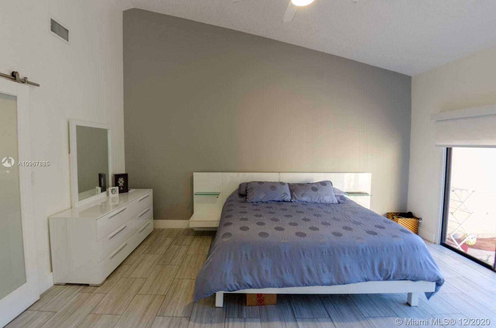 21175 Mainsail Circle, Unit E14 Aventura, FL 33180 - Photo 26 of 31