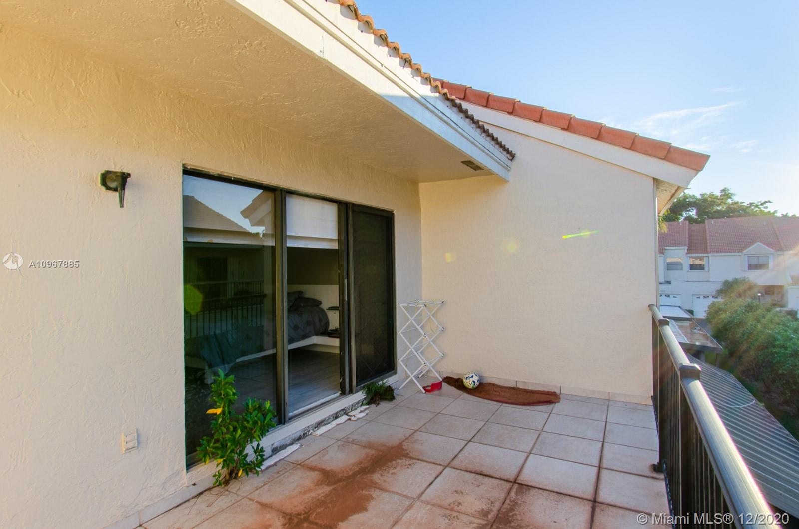 21175 Mainsail Circle, Unit E14 Aventura, FL 33180 - Photo 28 of 31