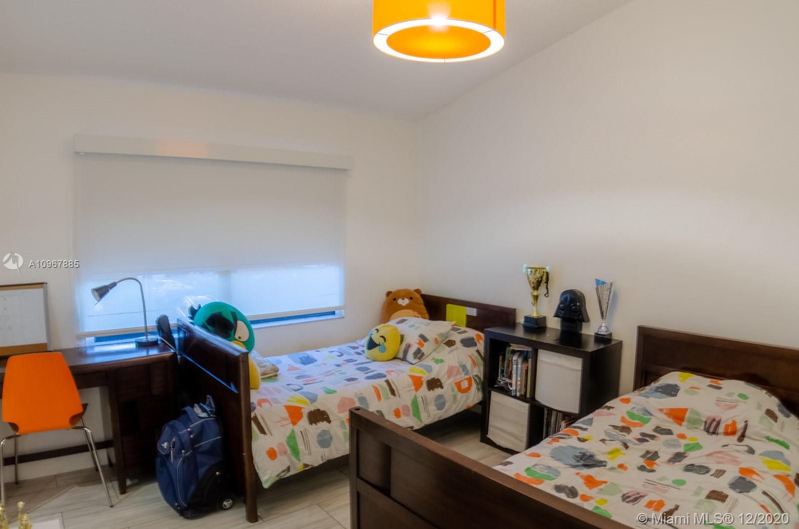 21175 Mainsail Circle, Unit E14 Aventura, FL 33180 - Photo 29 of 31