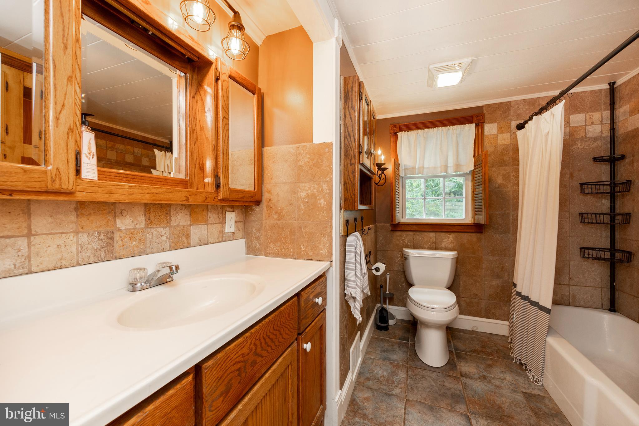 164 Terrace Road Boyertown, PA 19512 - Photo 12 of 35 Gallery Image 12
