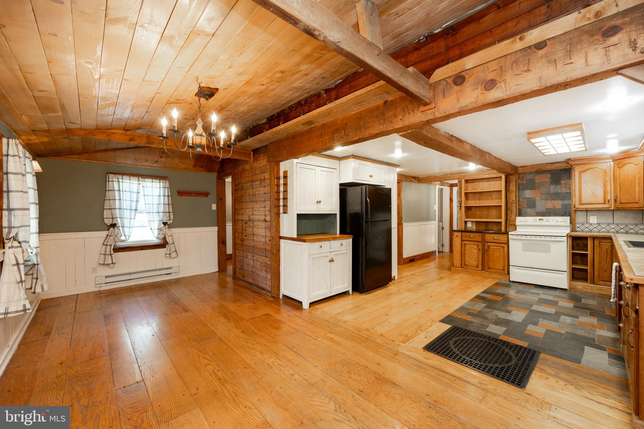 164 Terrace Road Boyertown, PA 19512 - Photo 6 of 35 Gallery Image 6