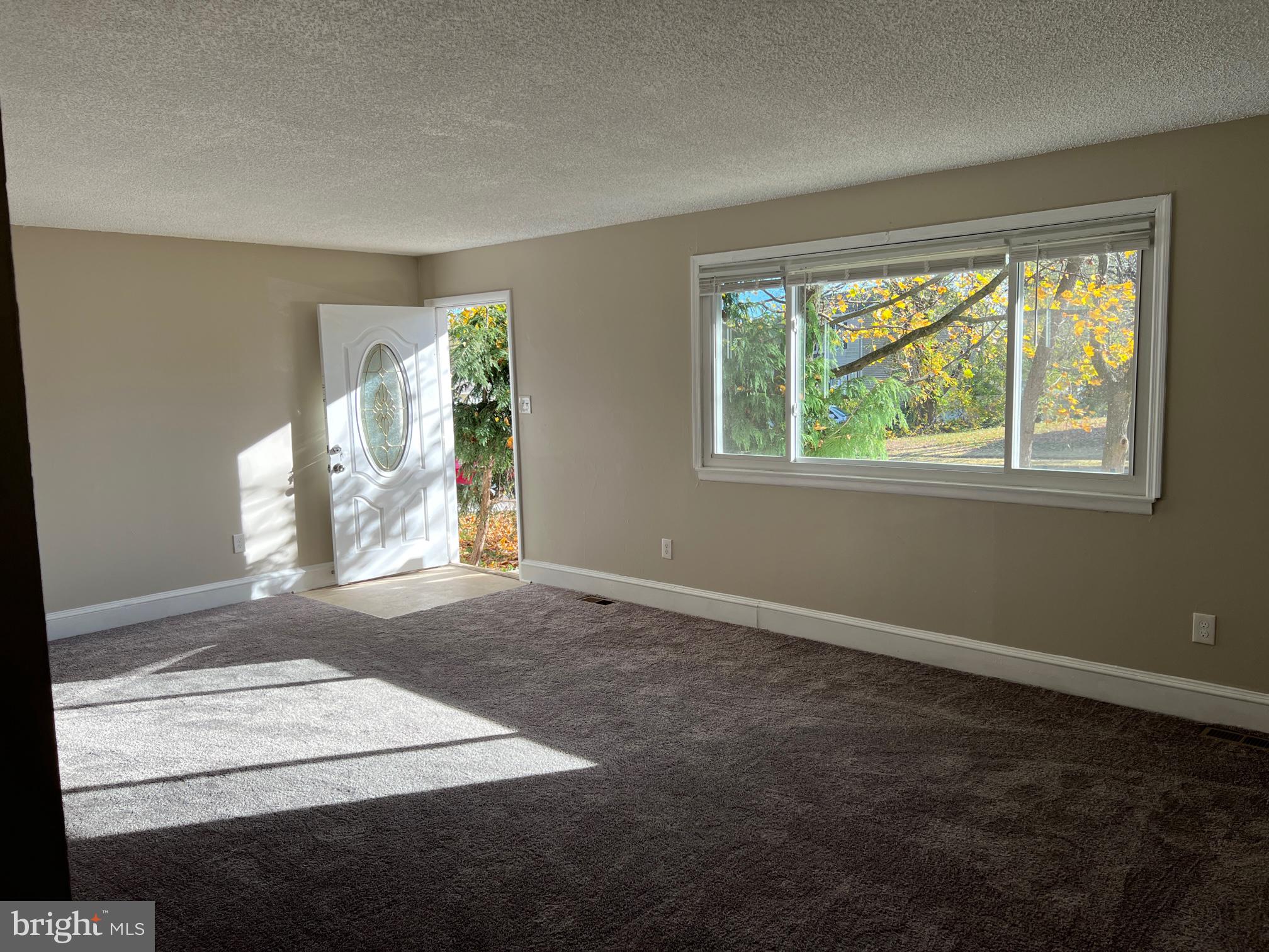 615 Vassar Road Wenonah, NJ 08090 - Photo 5 of 21 Gallery Image 5